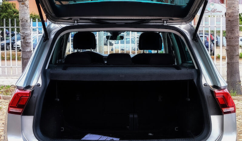 VW Tiguan completo