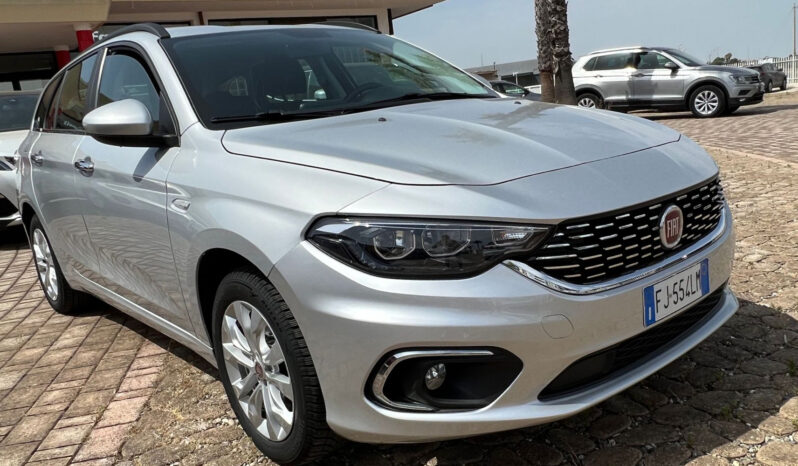 Fiat Tipo completo