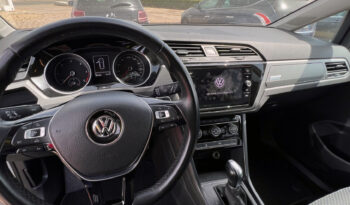 VW Touran completo