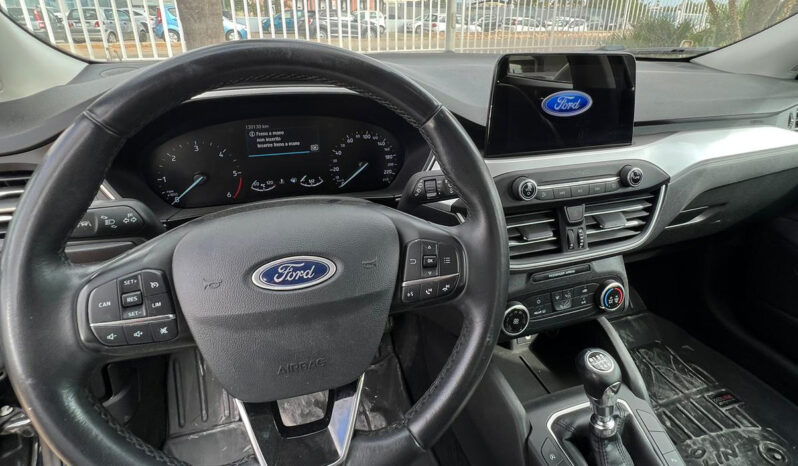 Ford Focus completo