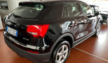 Audi Q2 completo