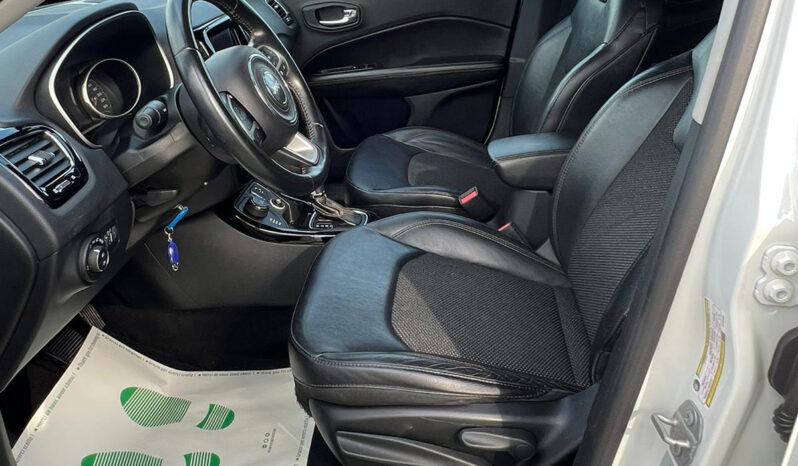 Jeep Compass completo