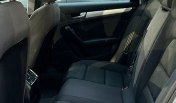 Audi A4 S-Line completo