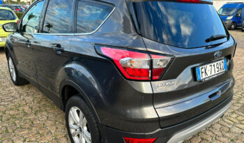 Ford Kuga 2017 completo