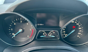 Ford Kuga 2017 completo